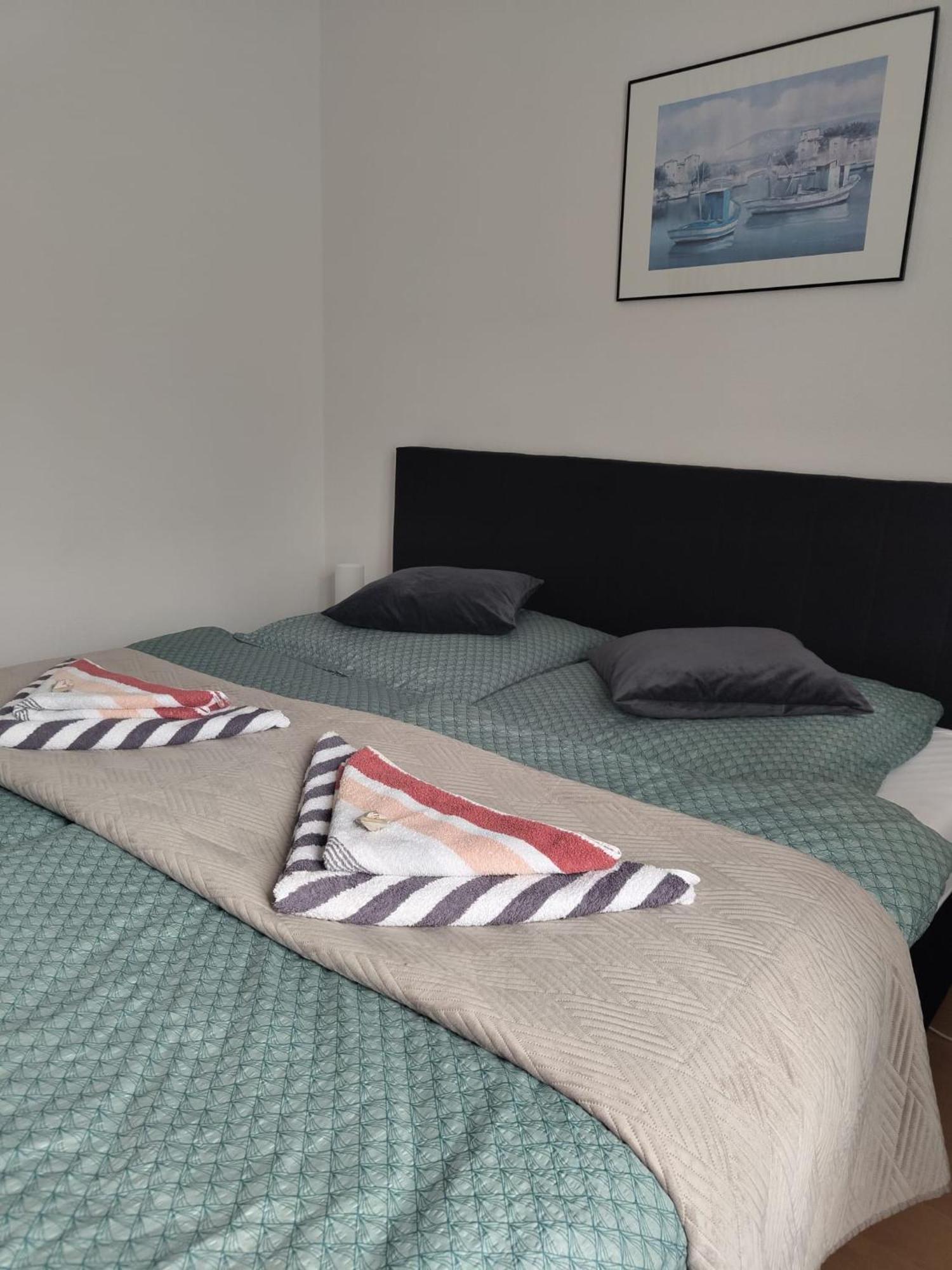 Guesthouse - Weeze Rooms Extérieur photo